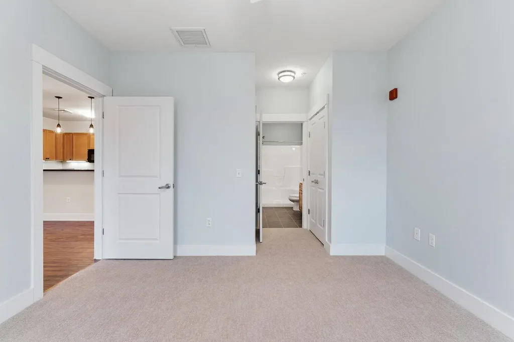 60 Winooski Falls Way Winooski VT 05404