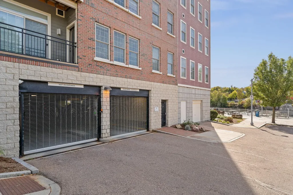 60 Winooski Falls Way Winooski VT 05404