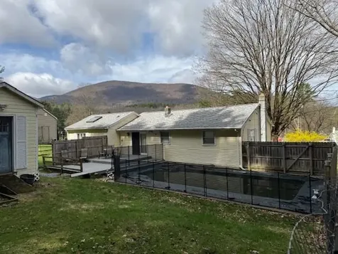 78 Carbonti Circle Arlington VT 05250