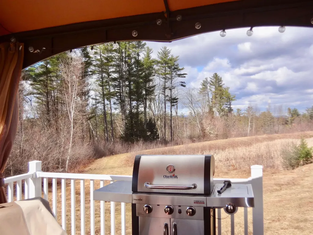 10 Eagle Nest Drive Franklin NH 03235