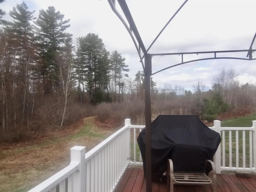 10 Eagle Nest Drive Franklin NH 03235