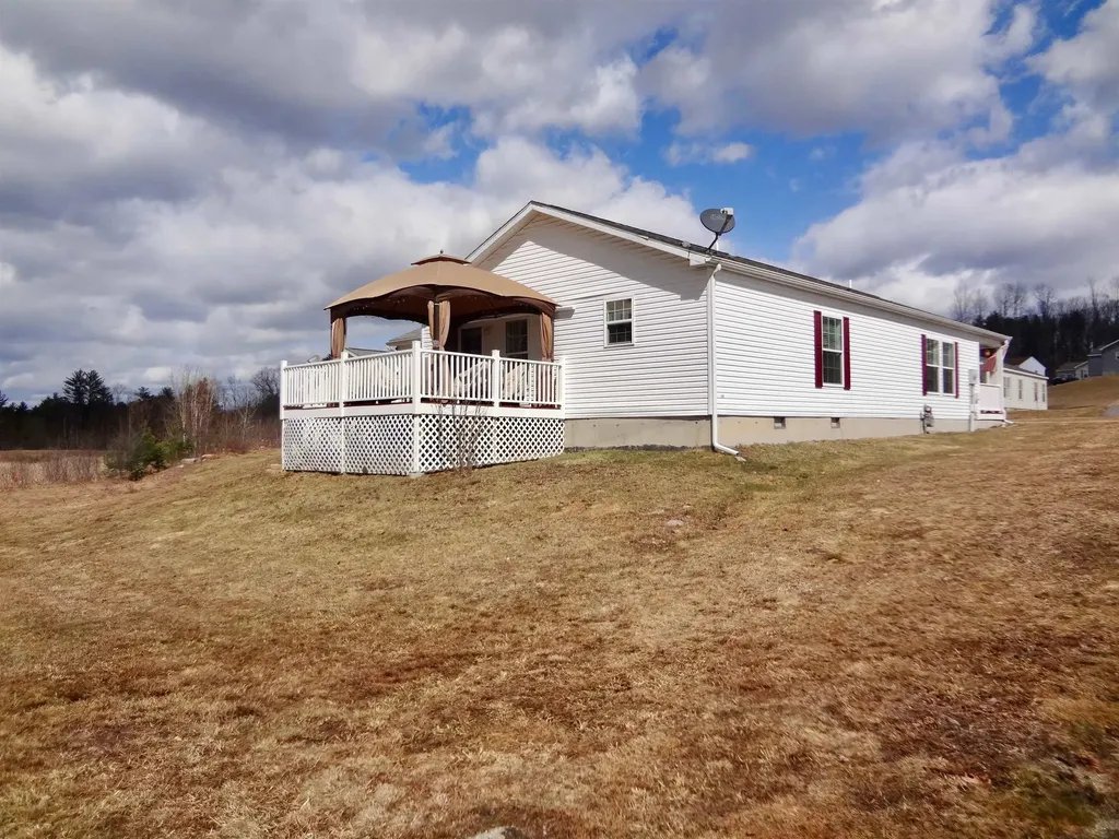 10 Eagle Nest Drive Franklin NH 03235