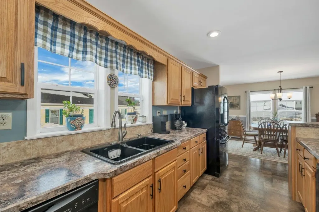 10 Eagle Nest Drive Franklin NH 03235