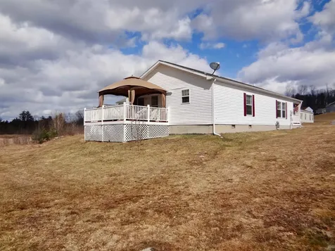 10 Eagle Nest Drive Franklin NH 03235
