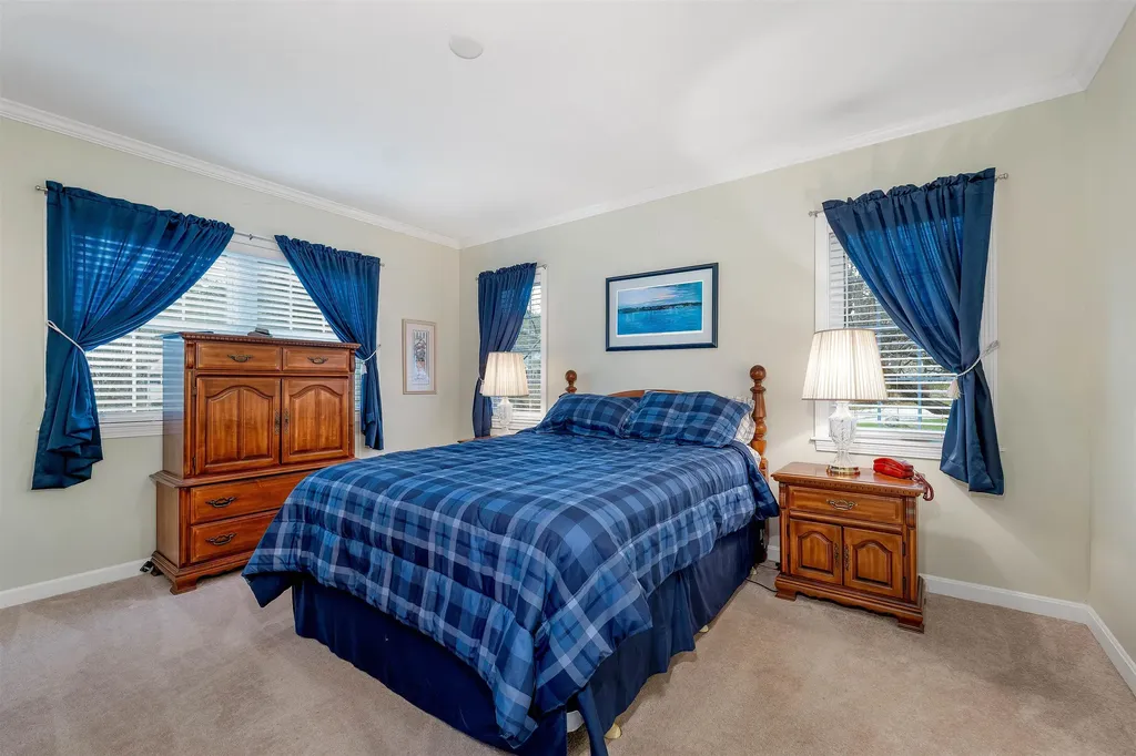 1480 Old N Main Street Laconia NH 03246