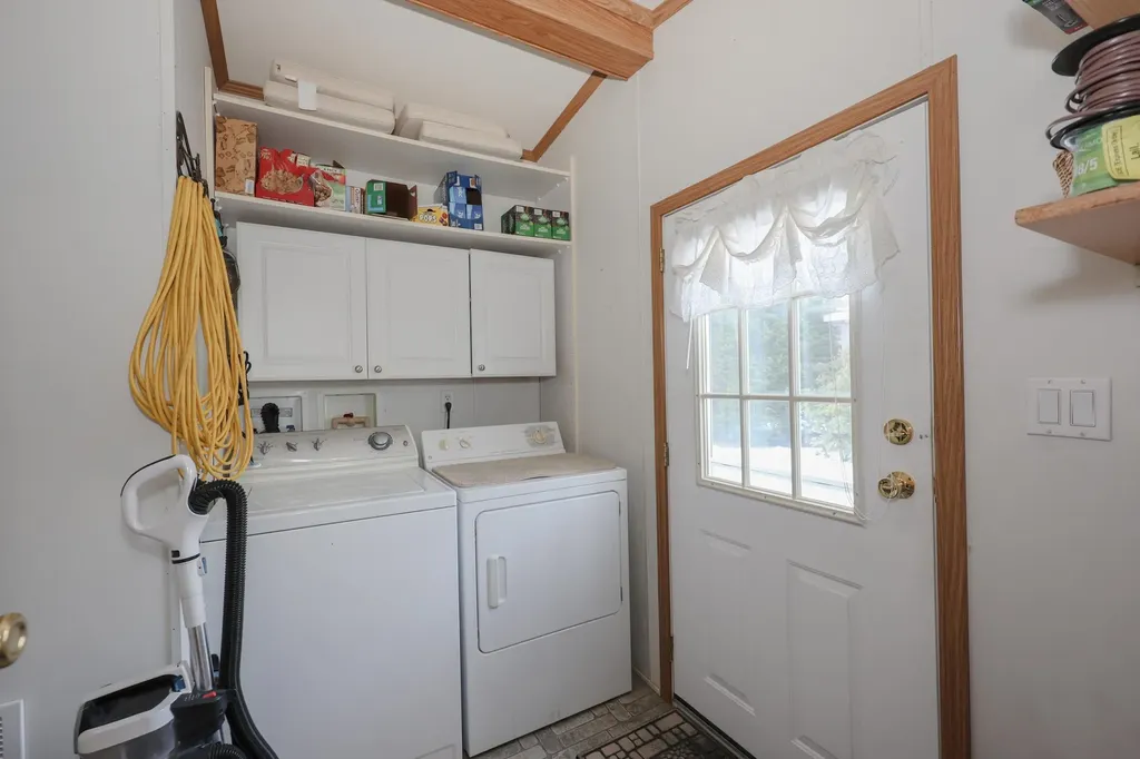 29 Magnolia Lane Belmont NH 03220