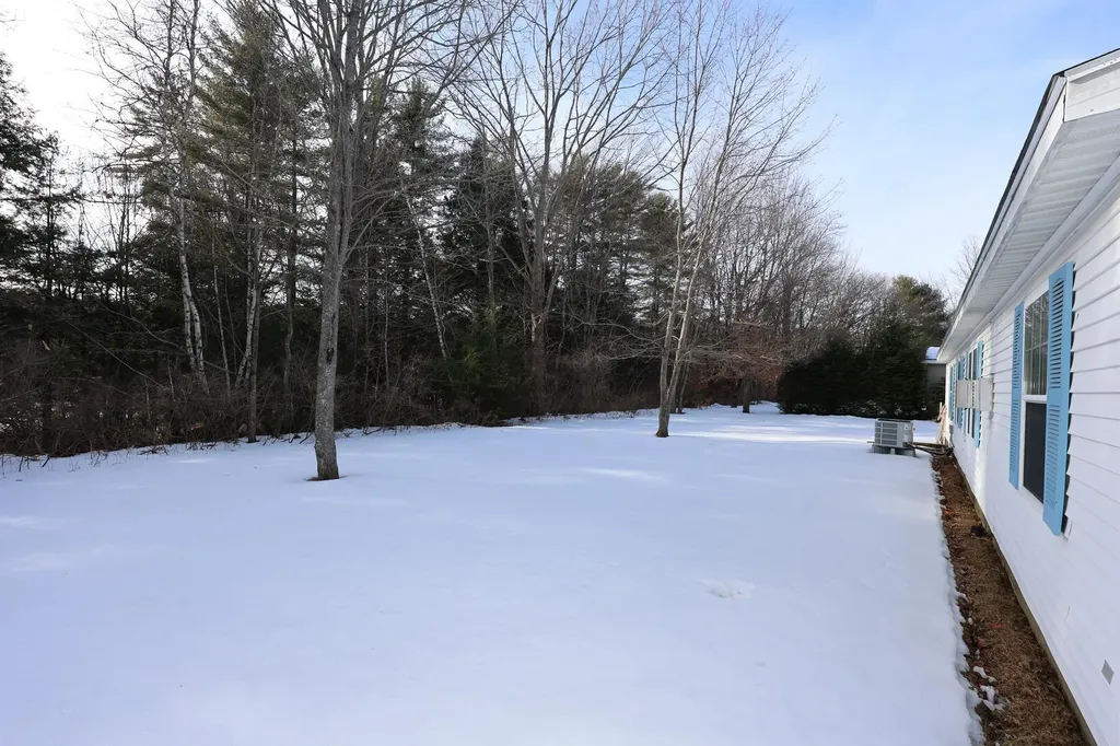 29 Magnolia Lane Belmont NH 03220
