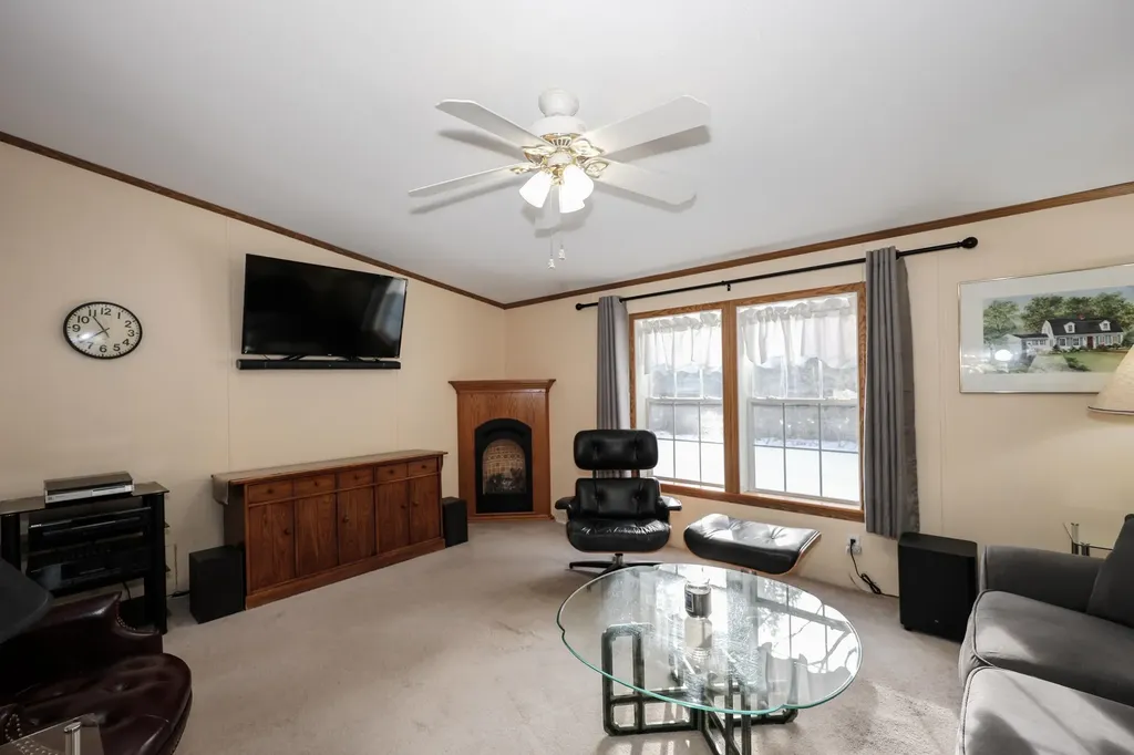 29 Magnolia Lane Belmont NH 03220