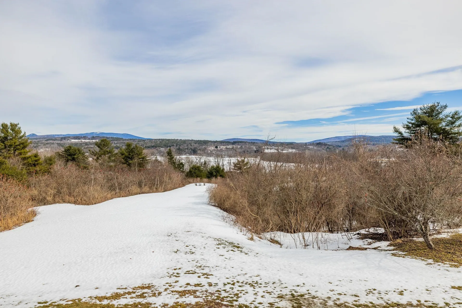 6679 Route 5 S Newbury VT 05051