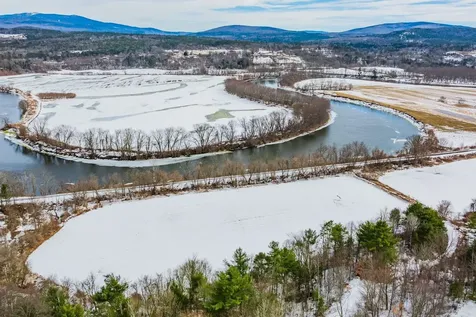 6679 Route 5 S Newbury VT 05051