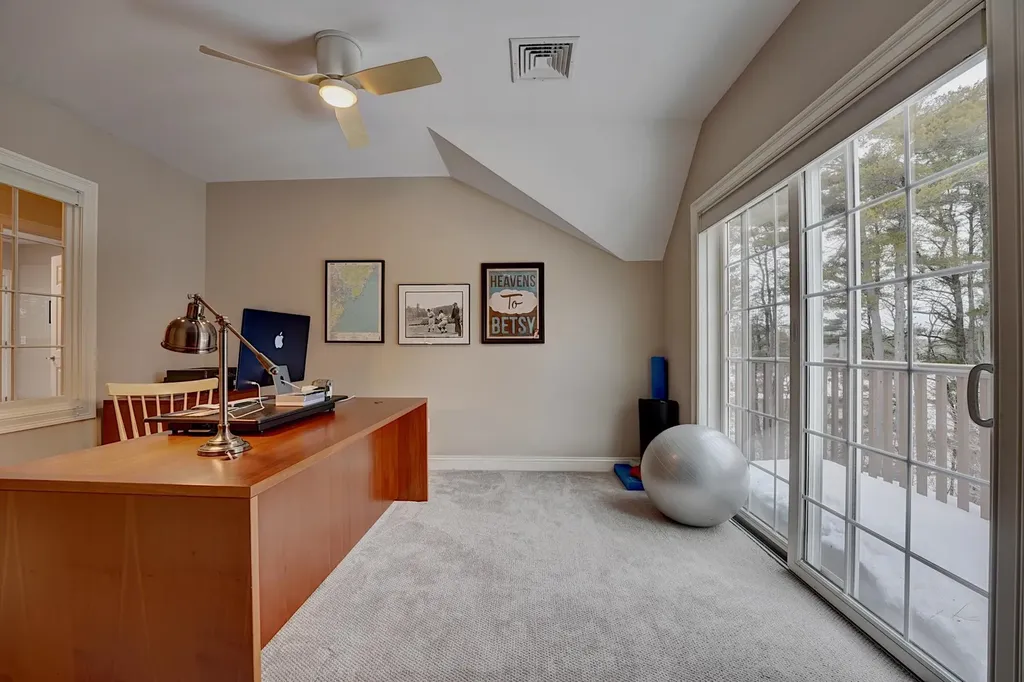100 Shepards Cove Road Kittery ME 03904