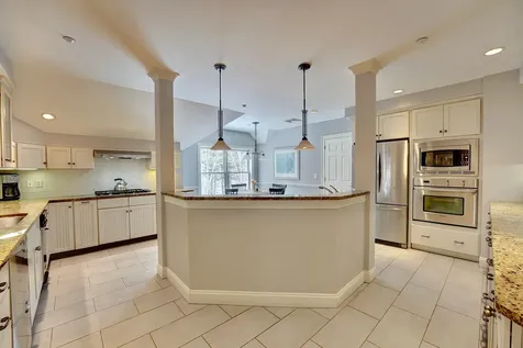 100 Shepards Cove Road Kittery ME 03904