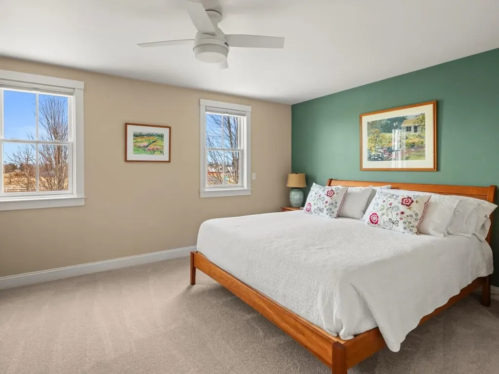 32 Dewey Place South Burlington VT 05403