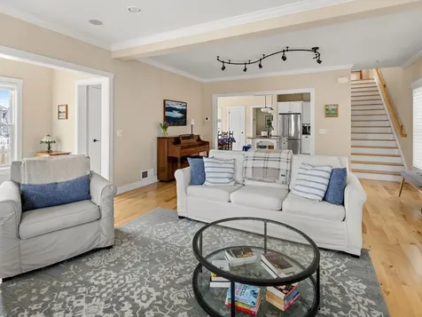 32 Dewey Place South Burlington VT 05403