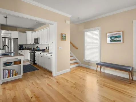 32 Dewey Place South Burlington VT 05403