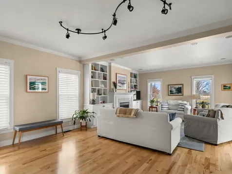 32 Dewey Place South Burlington VT 05403