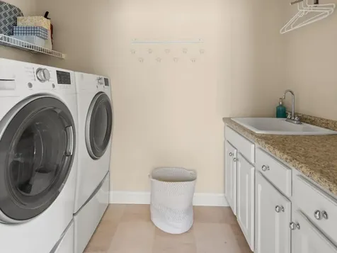 32 Dewey Place South Burlington VT 05403