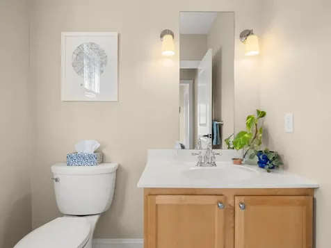 32 Dewey Place South Burlington VT 05403