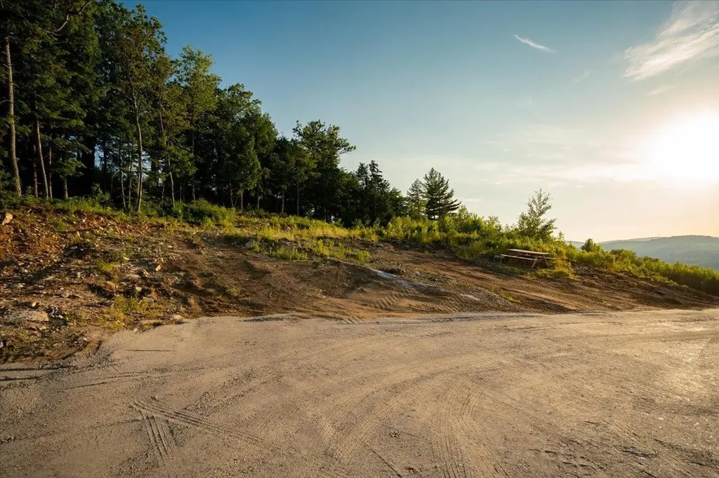 00 Lindsay Road Alton NH 03810