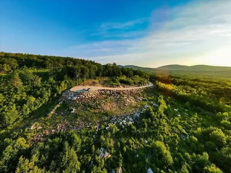 00 Lindsay Road Alton NH 03810