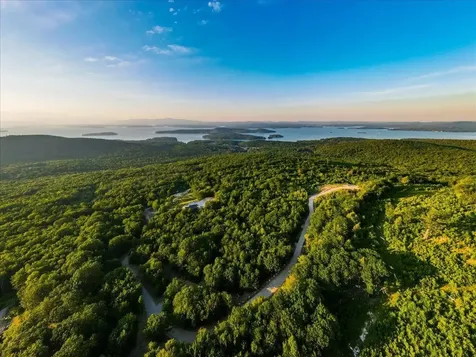 00 Lindsay Road Alton NH 03810