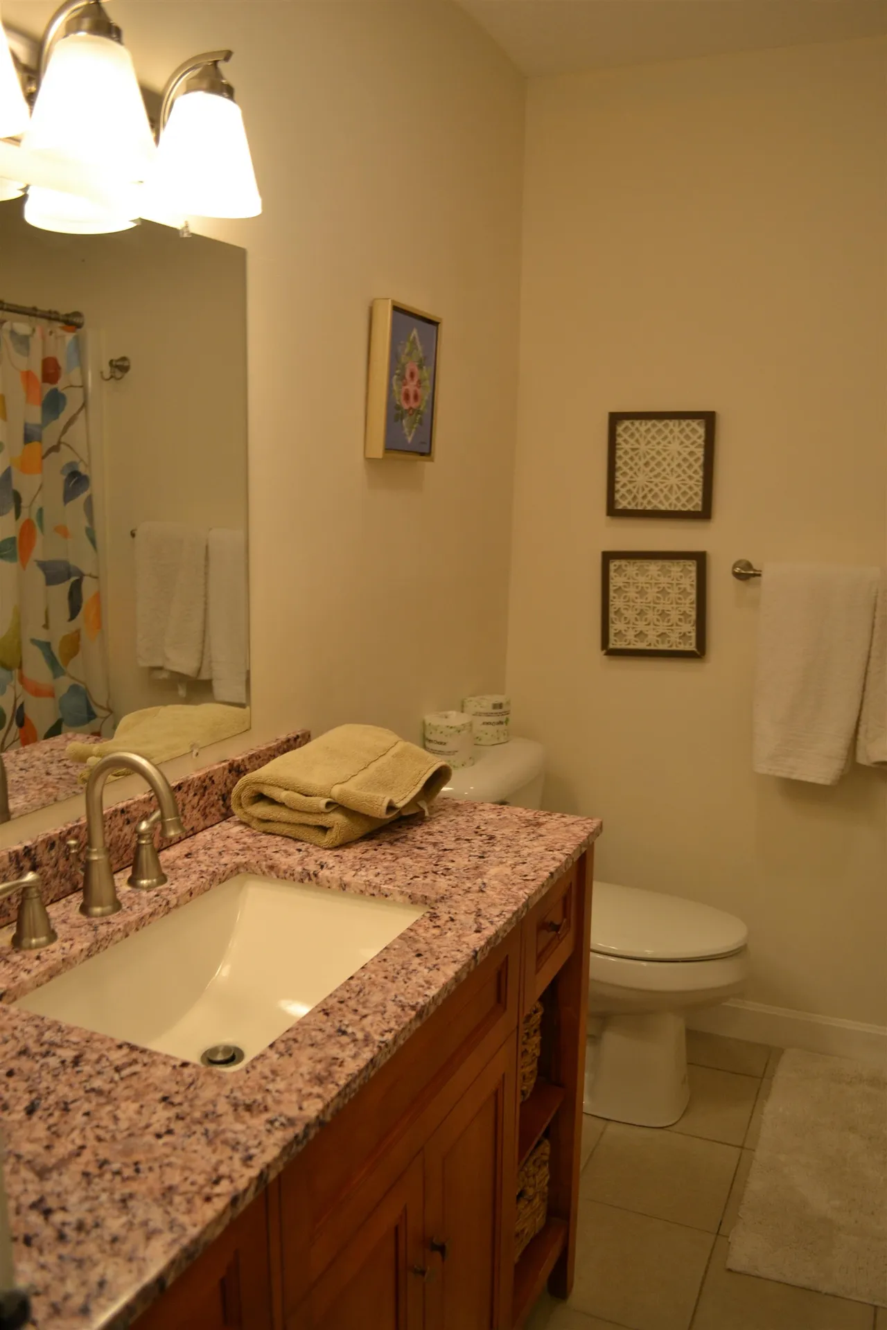 105 Williams Lane Hartford VT 05059