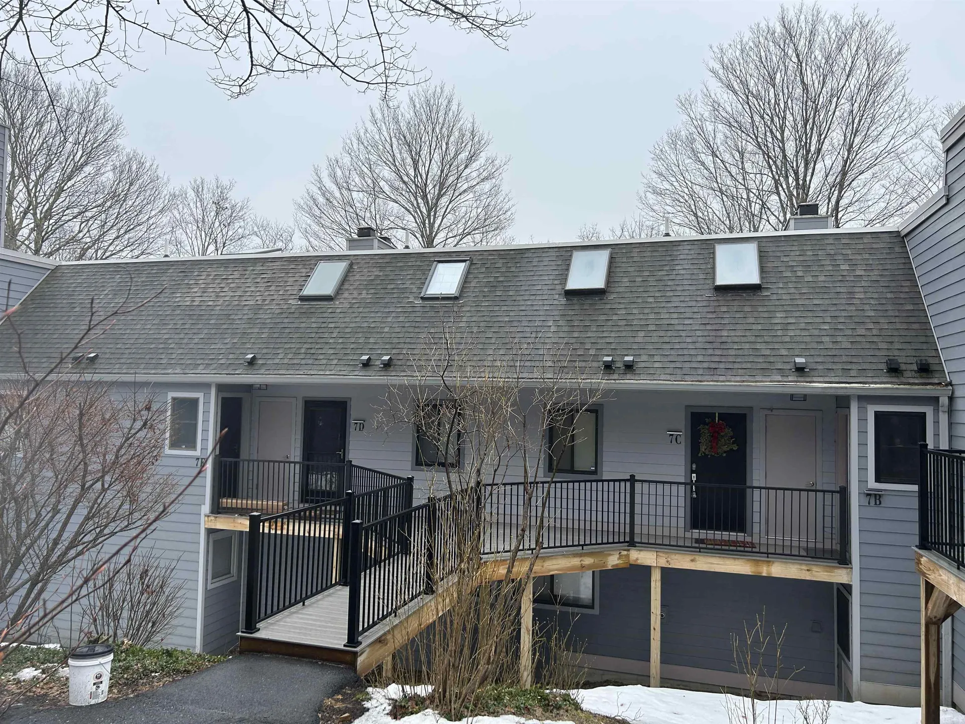 105 Williams Lane Hartford VT 05059