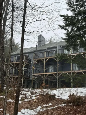 105 Williams Lane Hartford VT 05059