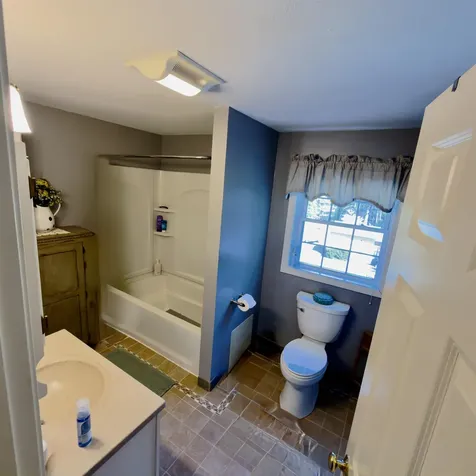 17 Ventura Drive Raymond NH 03077