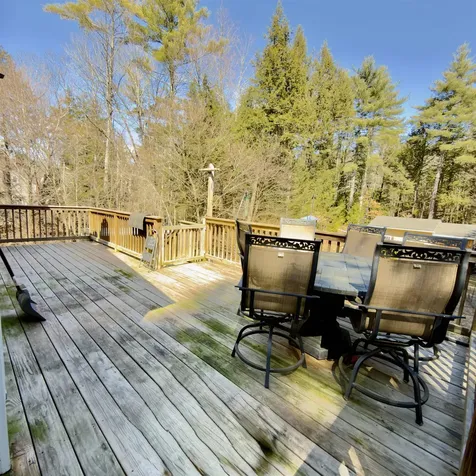 17 Ventura Drive Raymond NH 03077