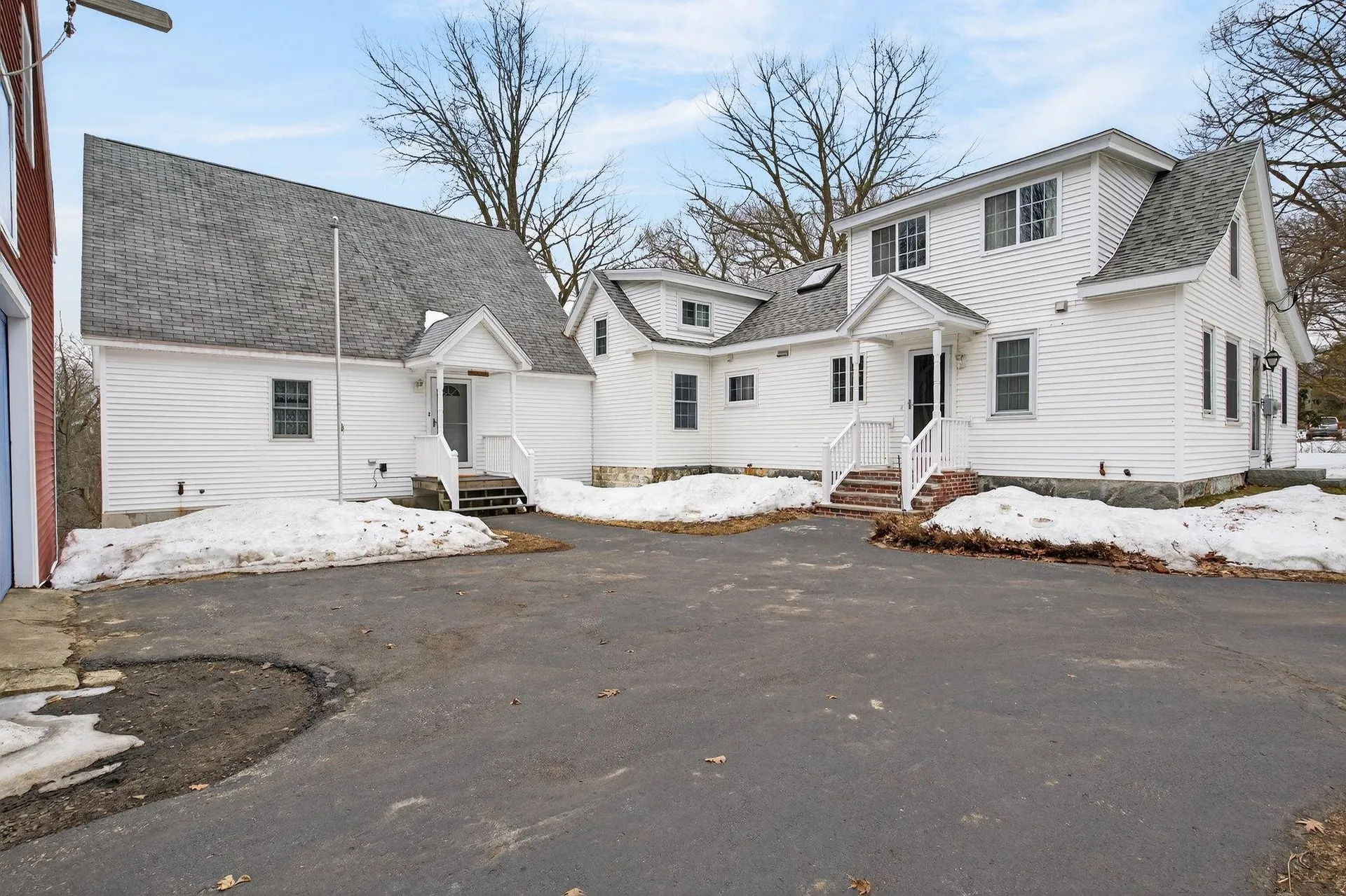 60 Walnut Avenue North Hampton NH 03862