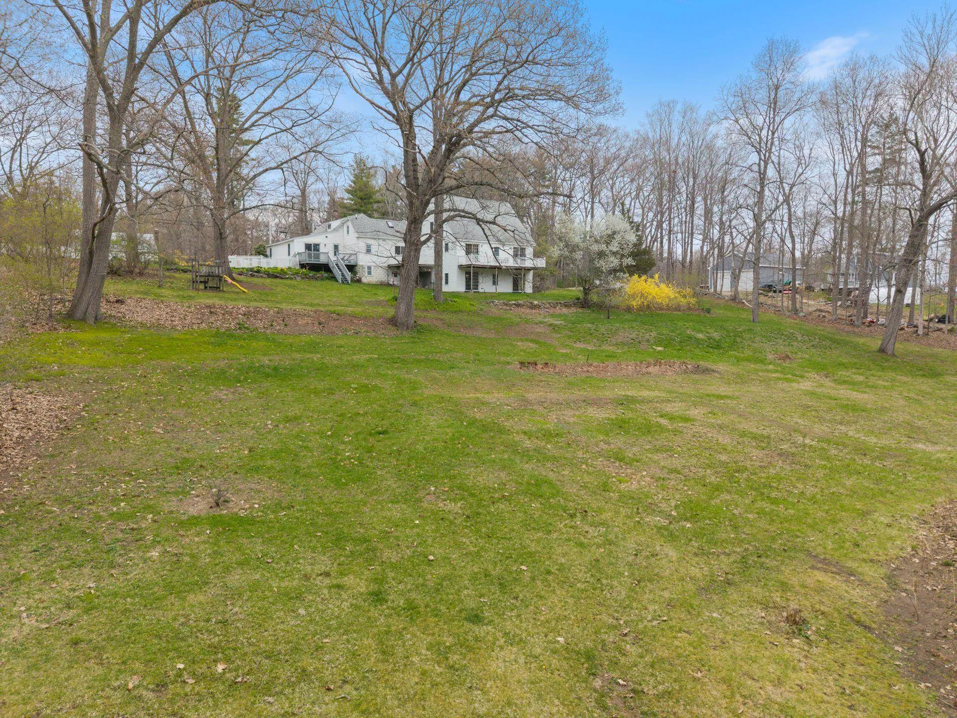 60 Walnut Avenue North Hampton NH 03862