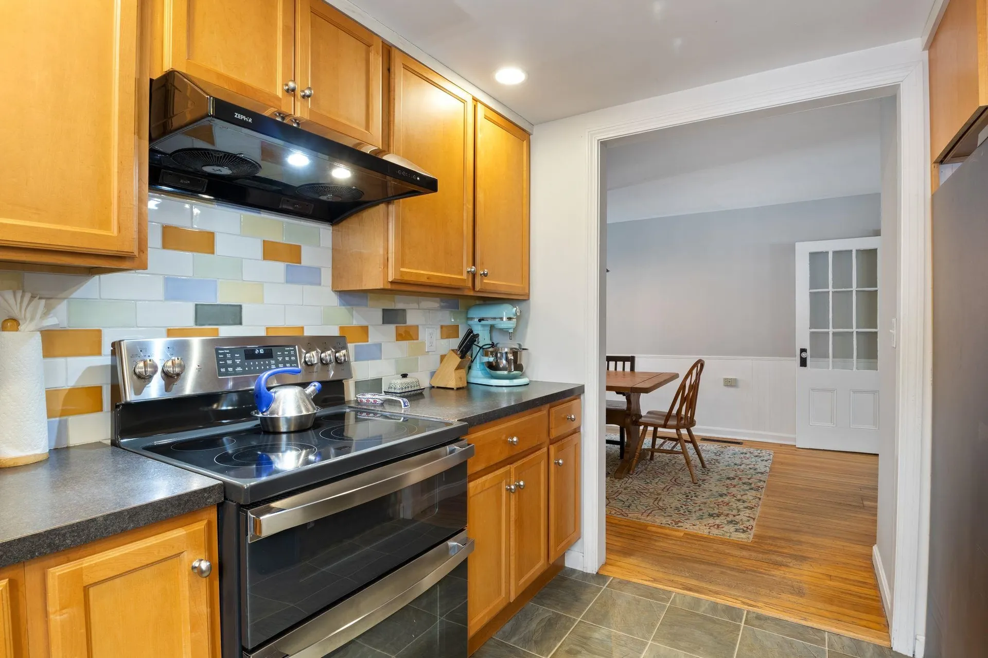 60 Walnut Avenue North Hampton NH 03862