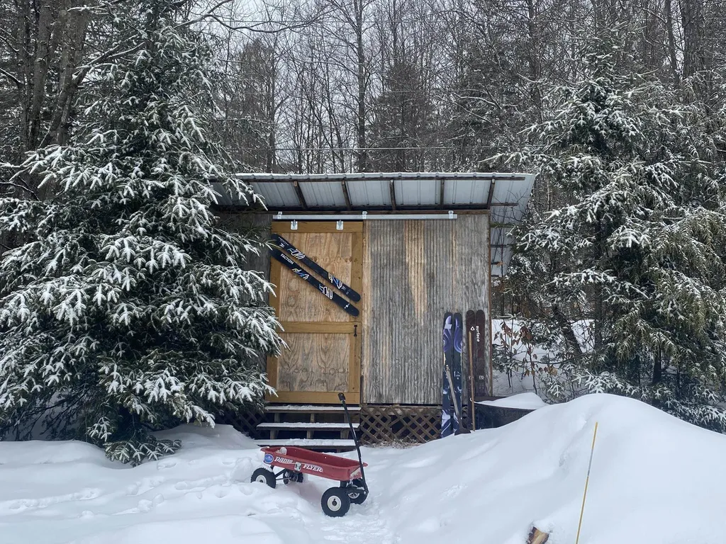 15 Bills Road Stratton VT 05360