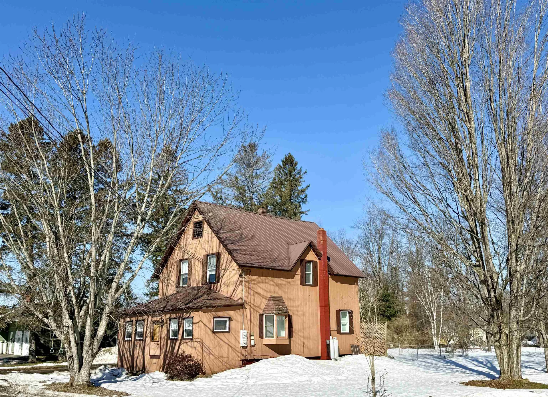 12 Wolcott Street Lancaster NH 03584
