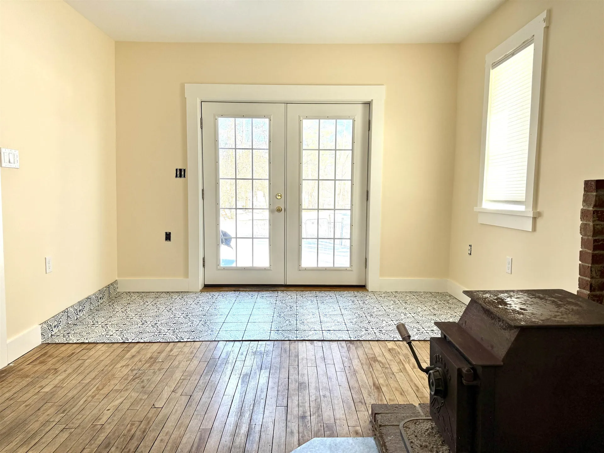 12 Wolcott Street Lancaster NH 03584