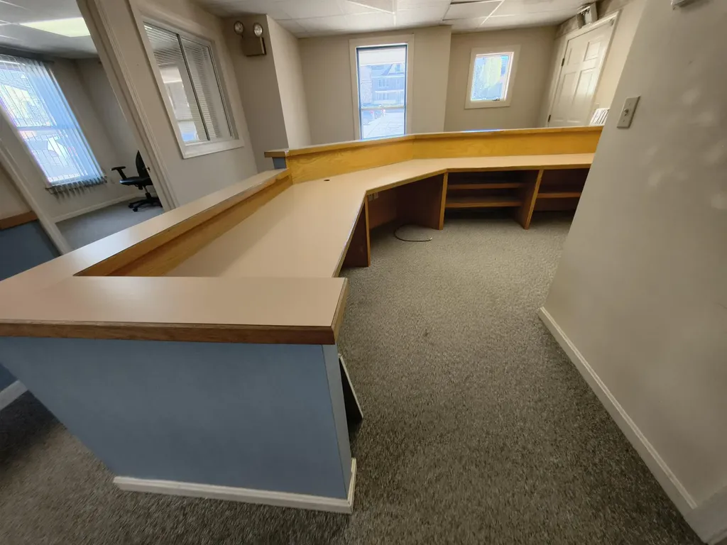 376 Union Avenue Laconia NH 03246