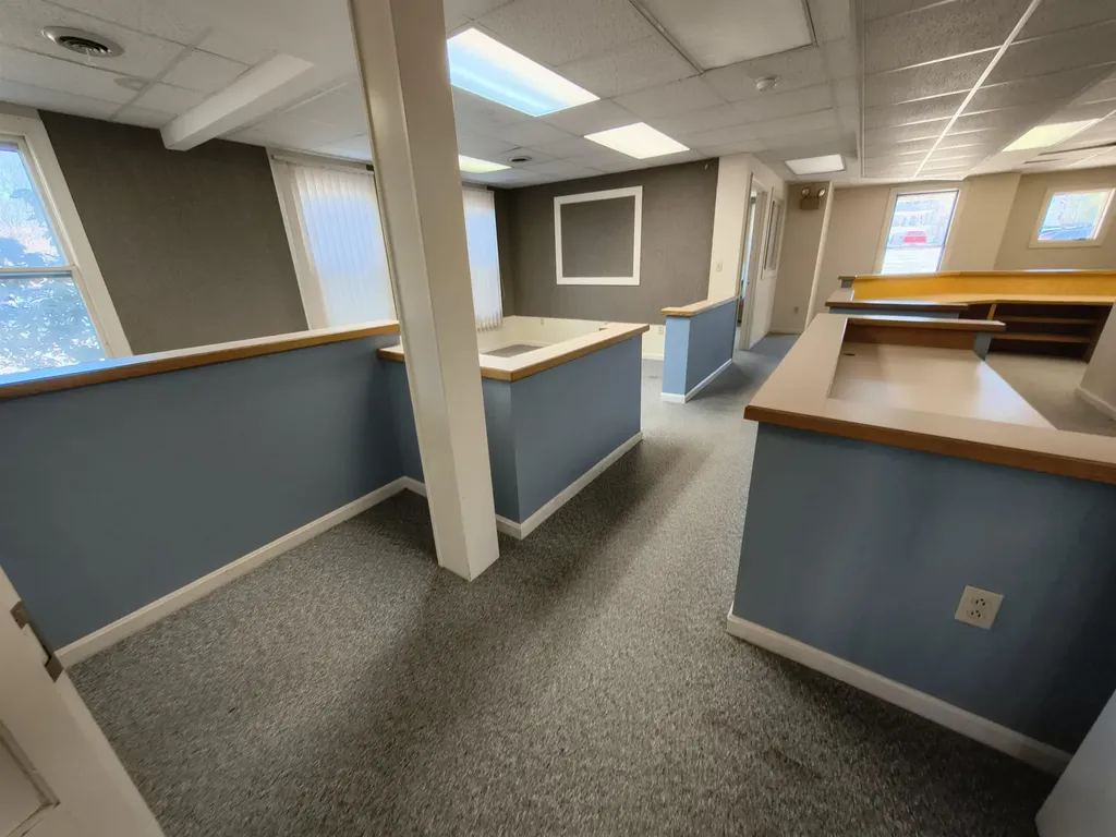 376 Union Avenue Laconia NH 03246