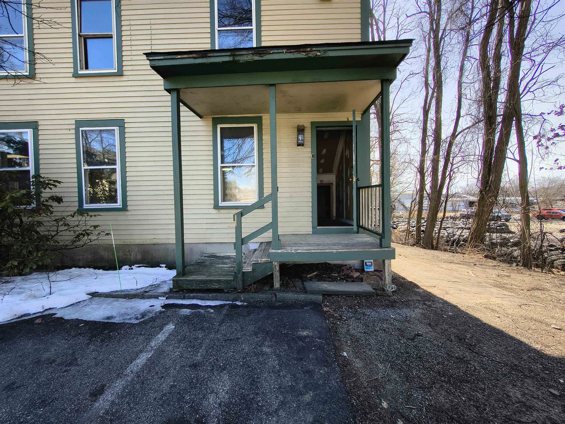 376 Union Avenue Laconia NH 03246