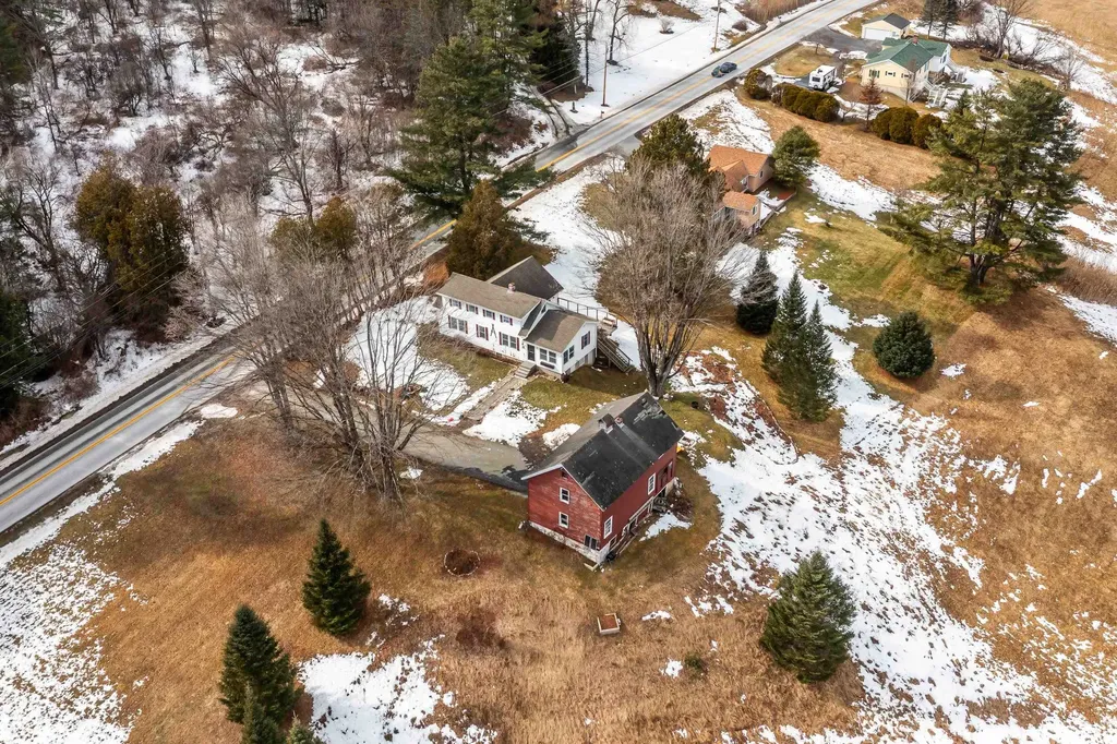 3247 West Proctor Road Rutland Town VT 05701