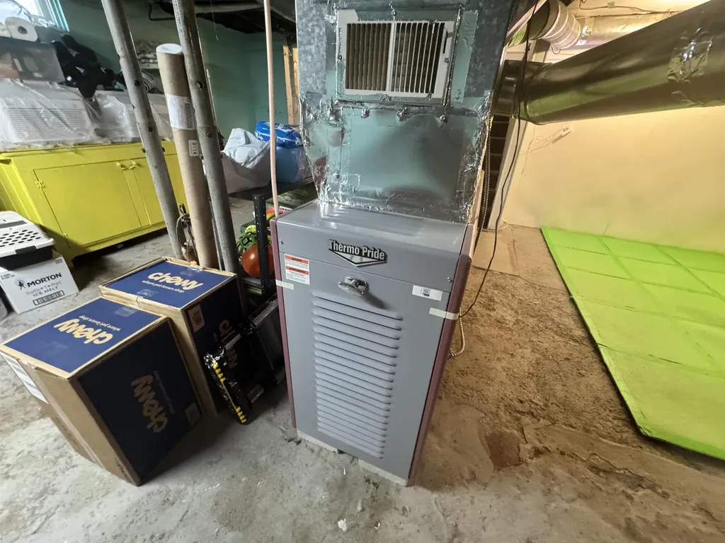 28 Dana Street Lebanon NH 03784