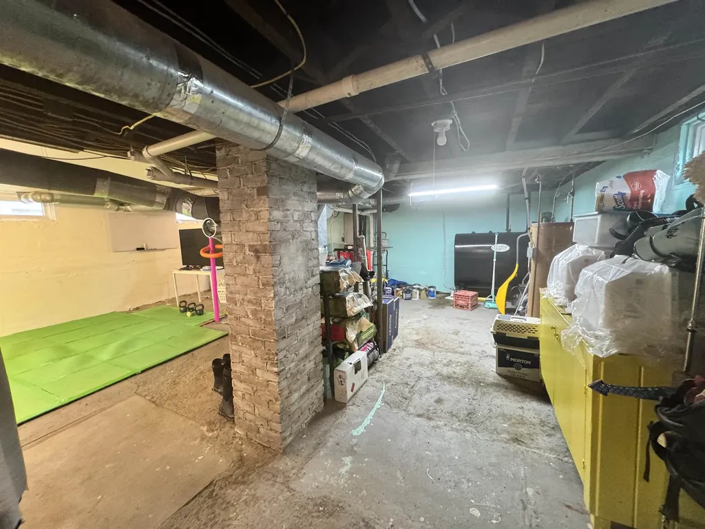 28 Dana Street Lebanon NH 03784