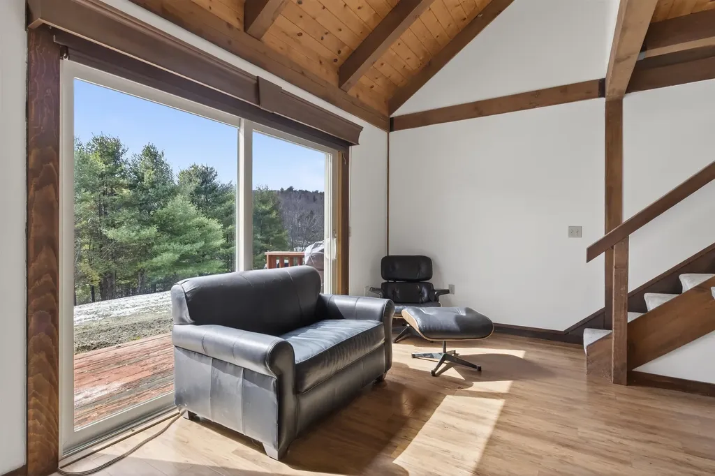 576 Francestown Road Bennington NH 03442
