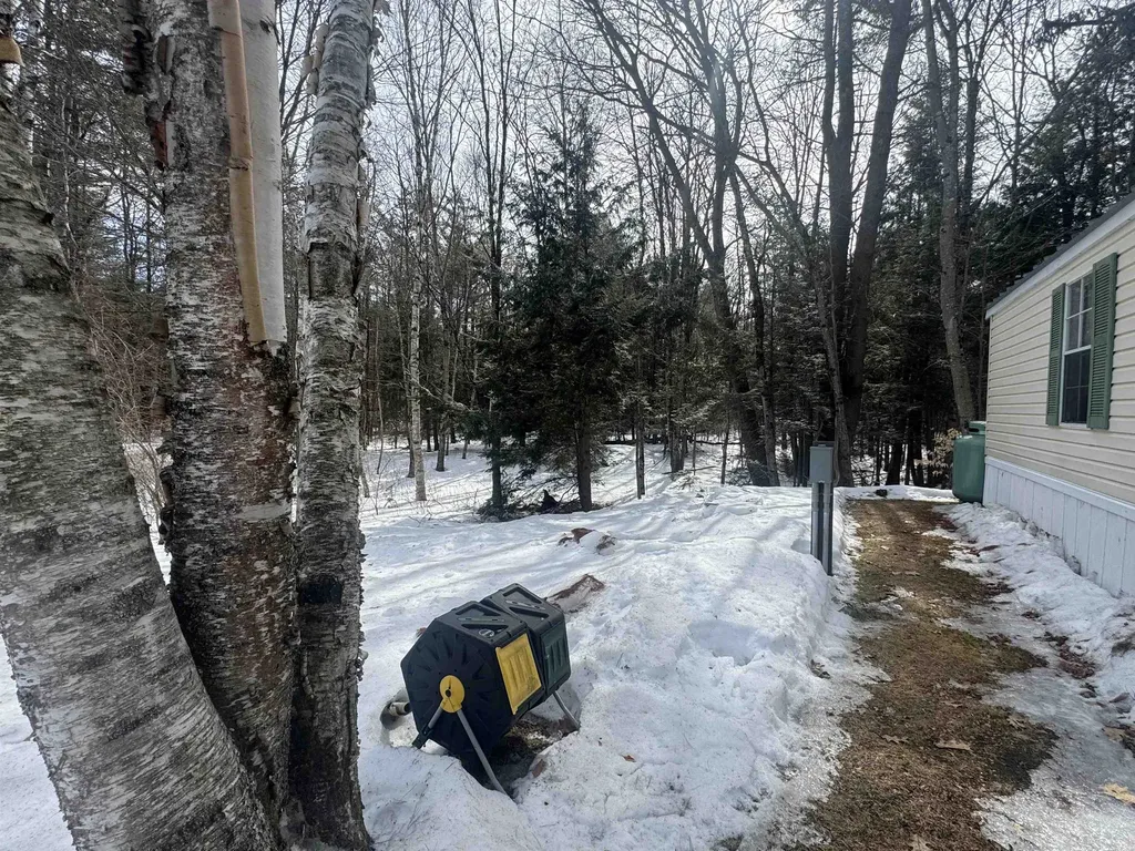 82 Sunset Circle Campton NH 03223