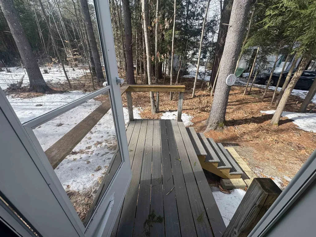 82 Sunset Circle Campton NH 03223