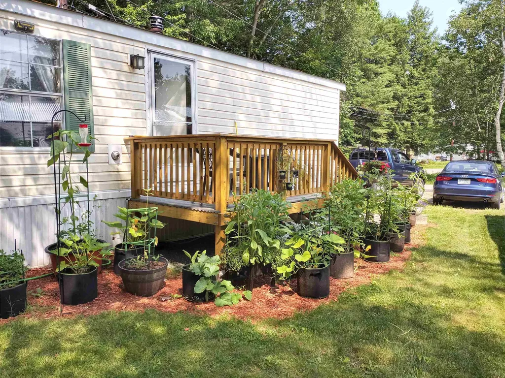 82 Sunset Circle Campton NH 03223