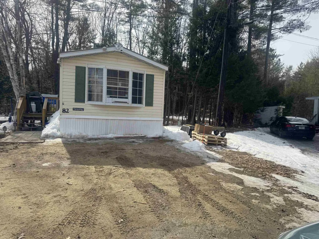 82 Sunset Circle Campton NH 03223