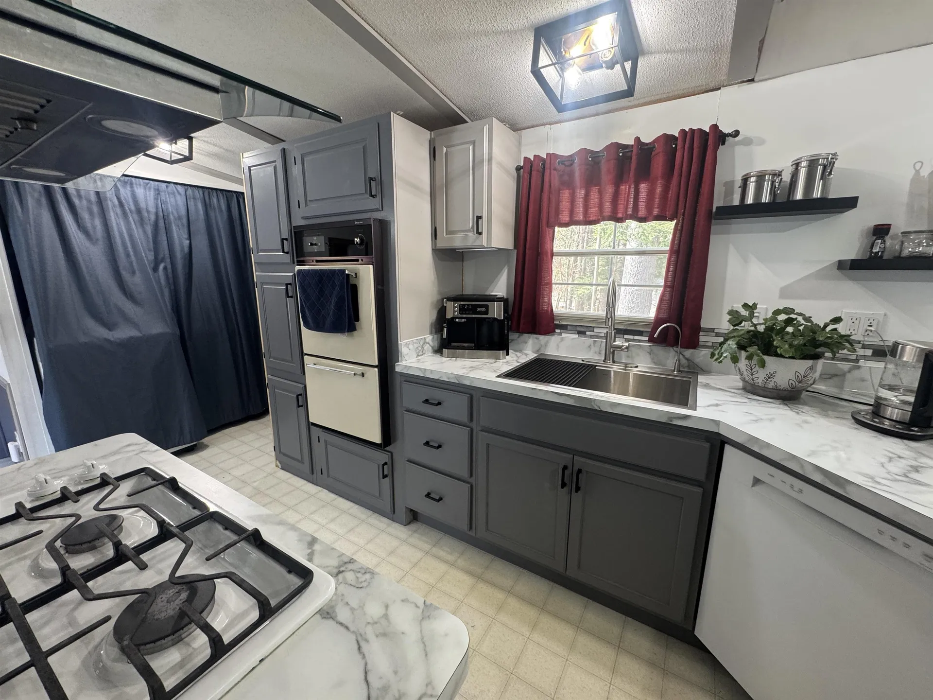 82 Sunset Circle Campton NH 03223