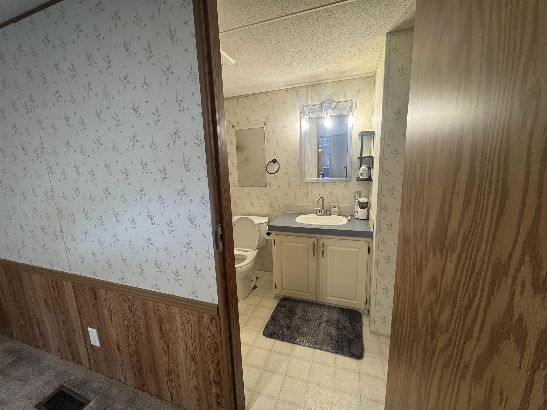 82 Sunset Circle Campton NH 03223