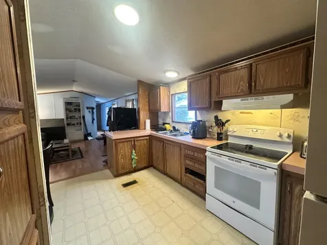 36 Trillium Lane Charlestown NH 03603